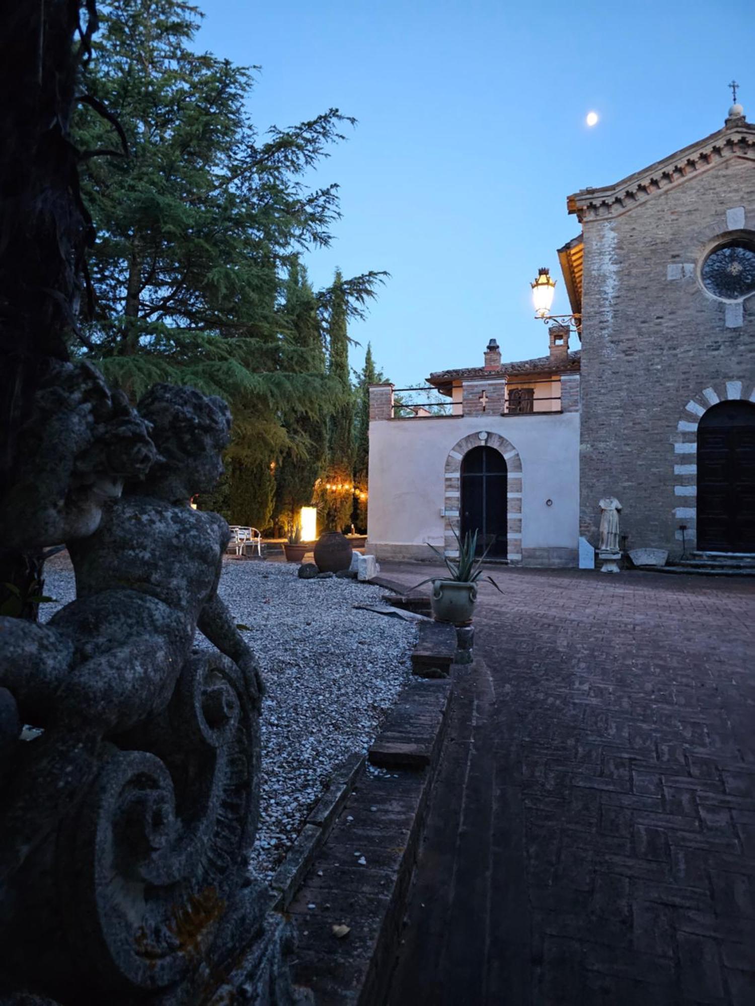 Отель Convento Di San Martino In Crocicchio Урбино Экстерьер фото